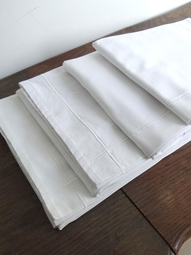 Pillowcases in flax and cotton