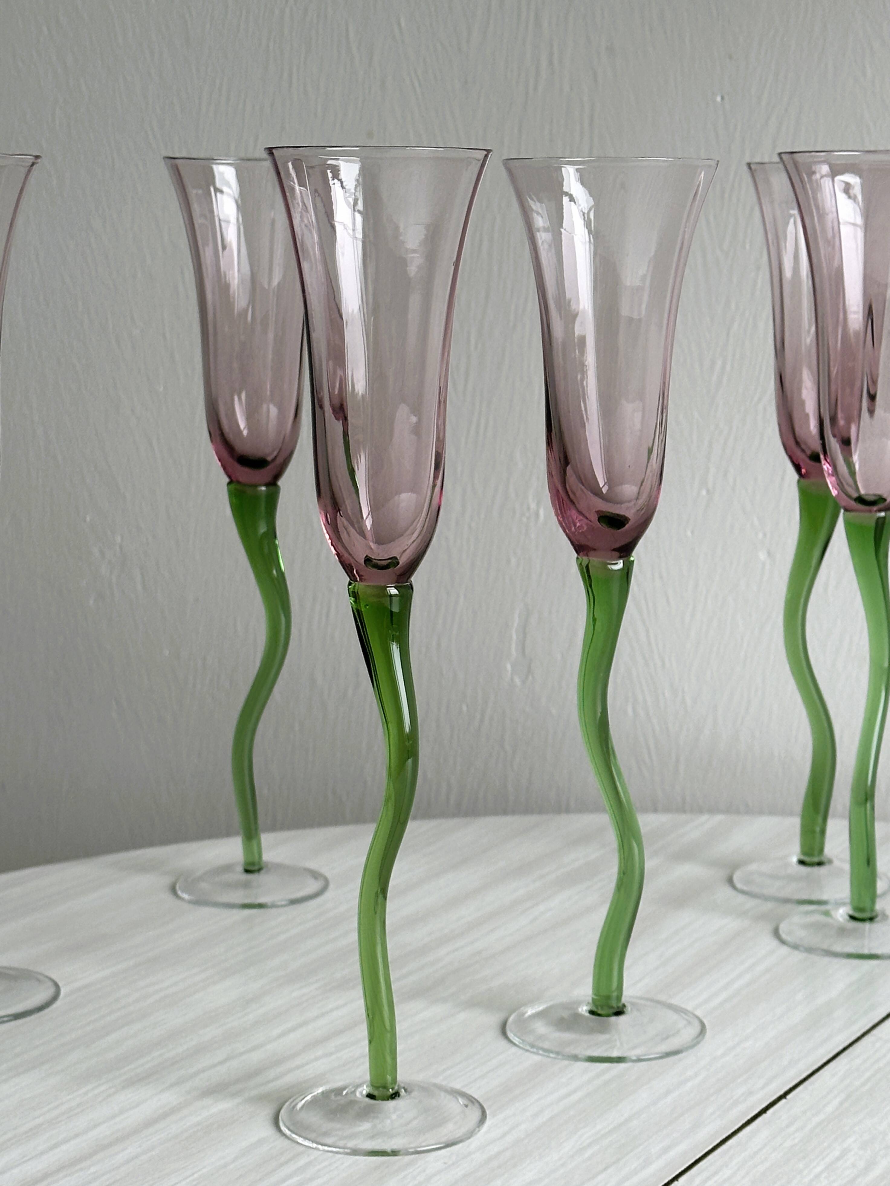 Set of 6 blown glass champagne glasses, green twisted feet