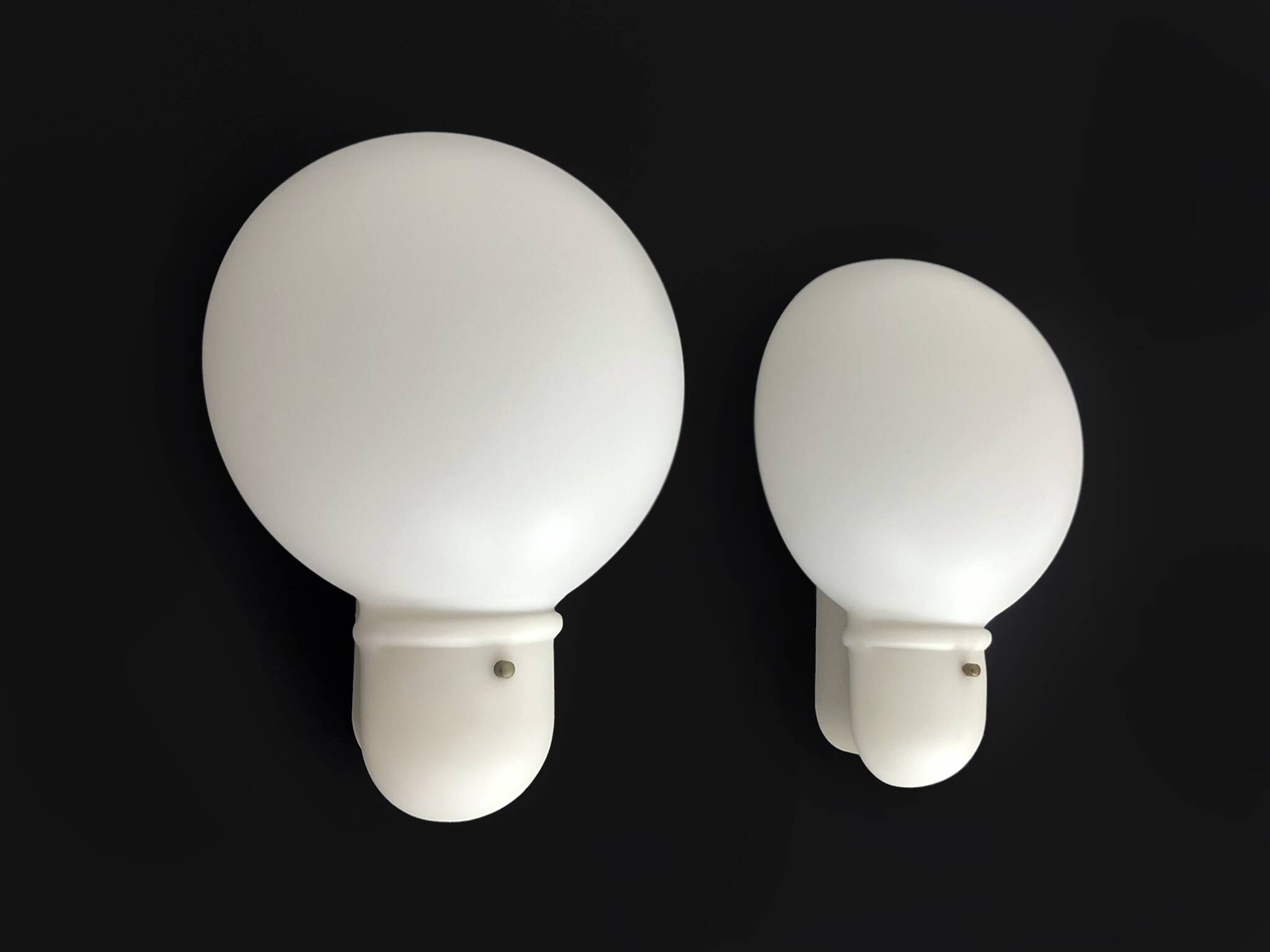 Large pair of vintage Italian wall sconces in the shape of a bulb. NFS