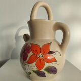 Pitcher ball in sandstone with floral pattern