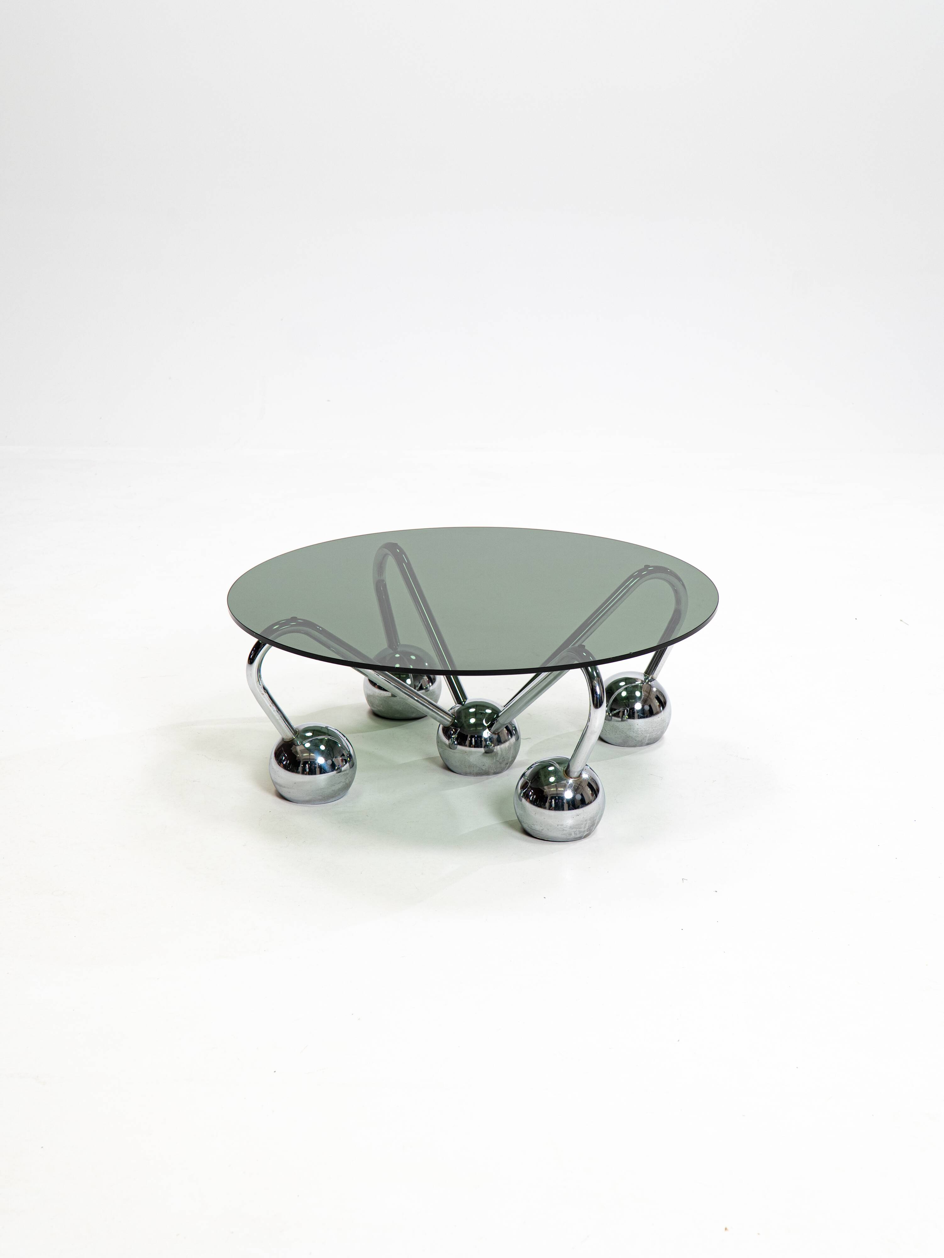 Table basse Sputnik en métal chromé et verre fumé, années 1970, Italie