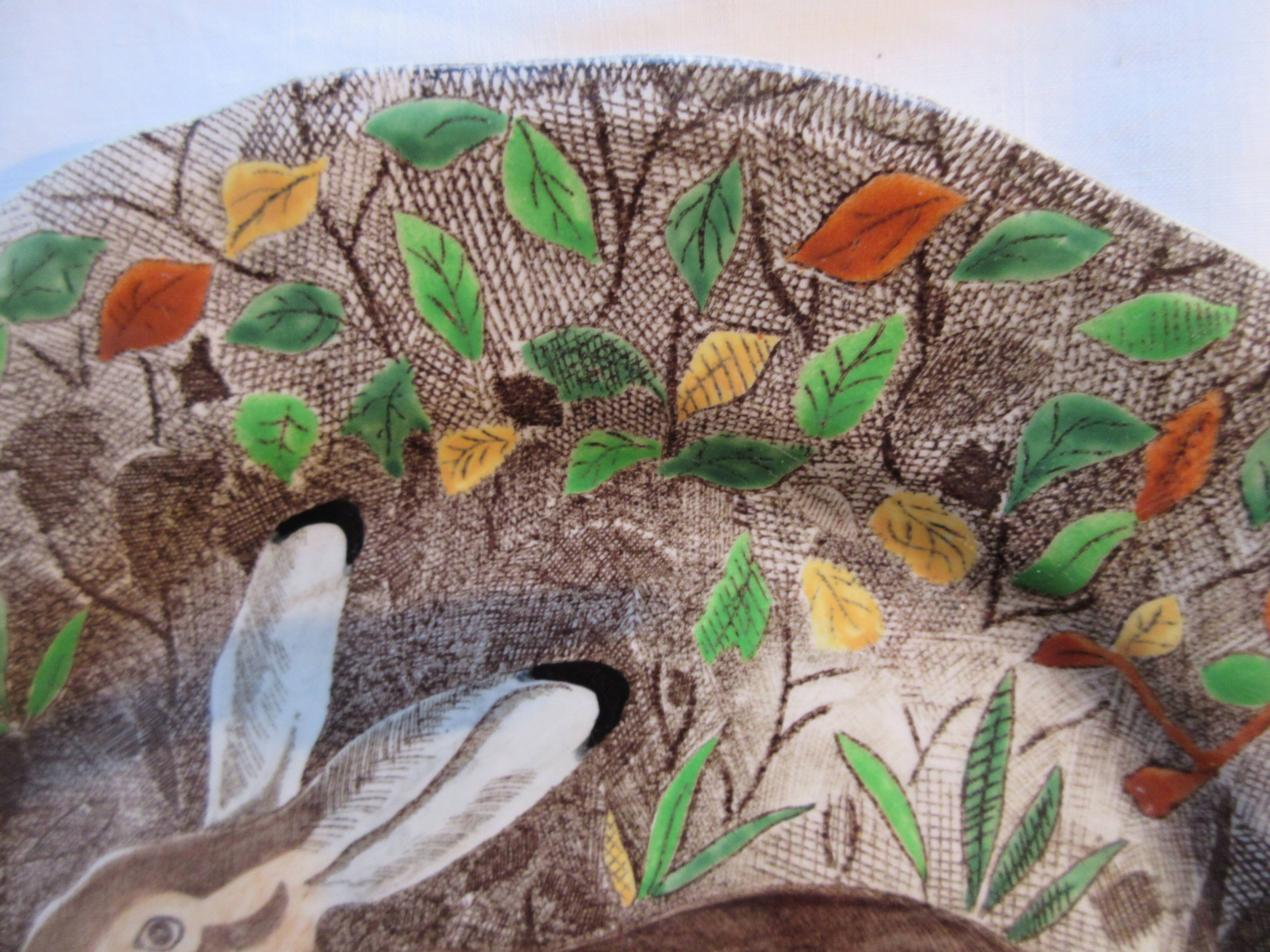 Flat plate signed Gien Rambouillet Le lièvre, 26cm