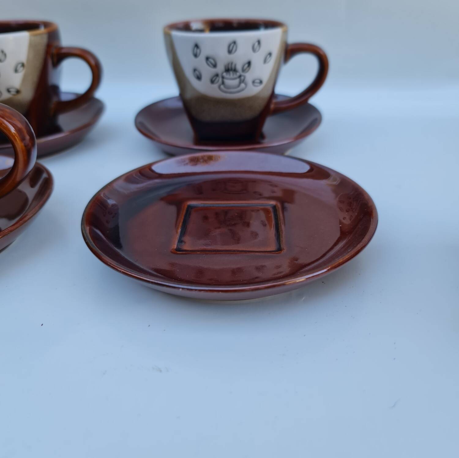 Large ceramic coffee mugs