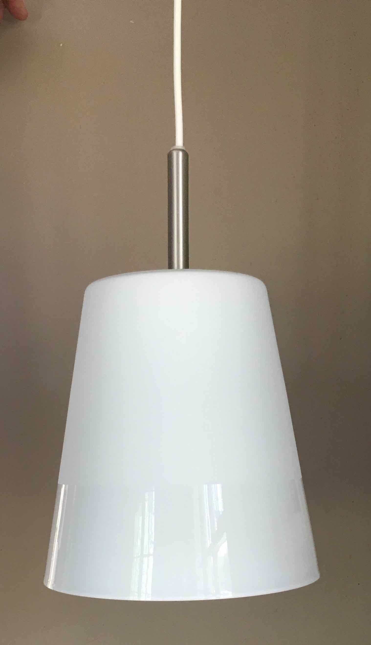 Opaline suspension and brushed steel
