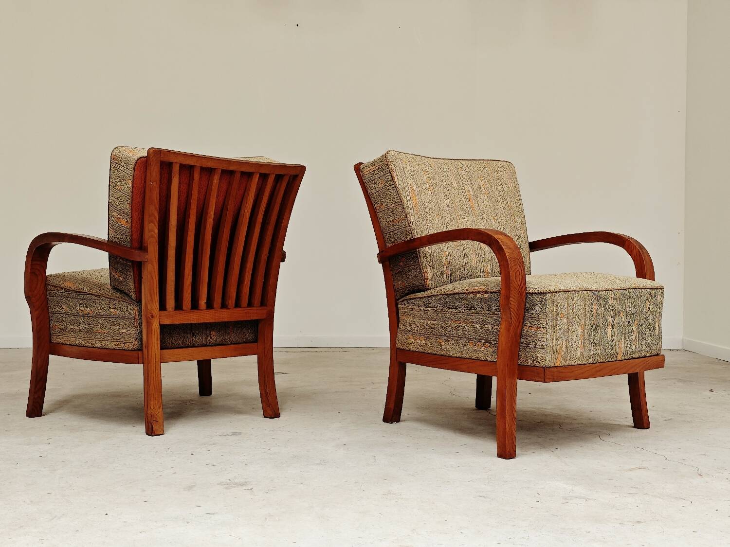 Pair of Krasna Jizba Art Deco solid wood armchairs