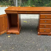 Minister's desk solid wood drawers storage keyboard shelf 140x60 1980