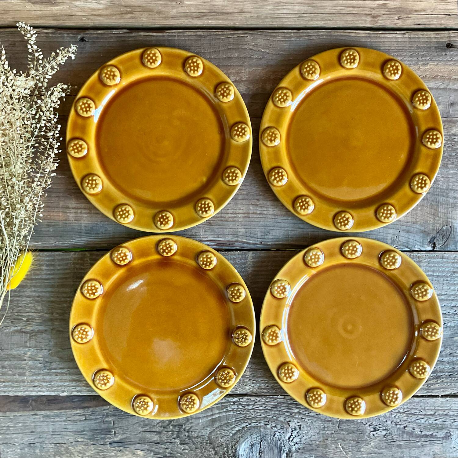 4 vintage France dessert plates