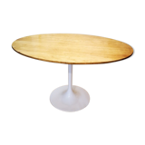 Table ovale  pied tulipe