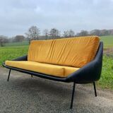 Model 800 canapé, creation and edition by Steiner, around 1958