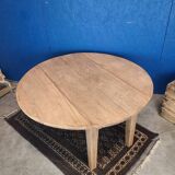 Vintage farmhouse coffee table with flap