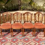 Suite de 6 chaises en noyer style Louis XVI