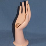 Pink vintage ceramic hand baguier