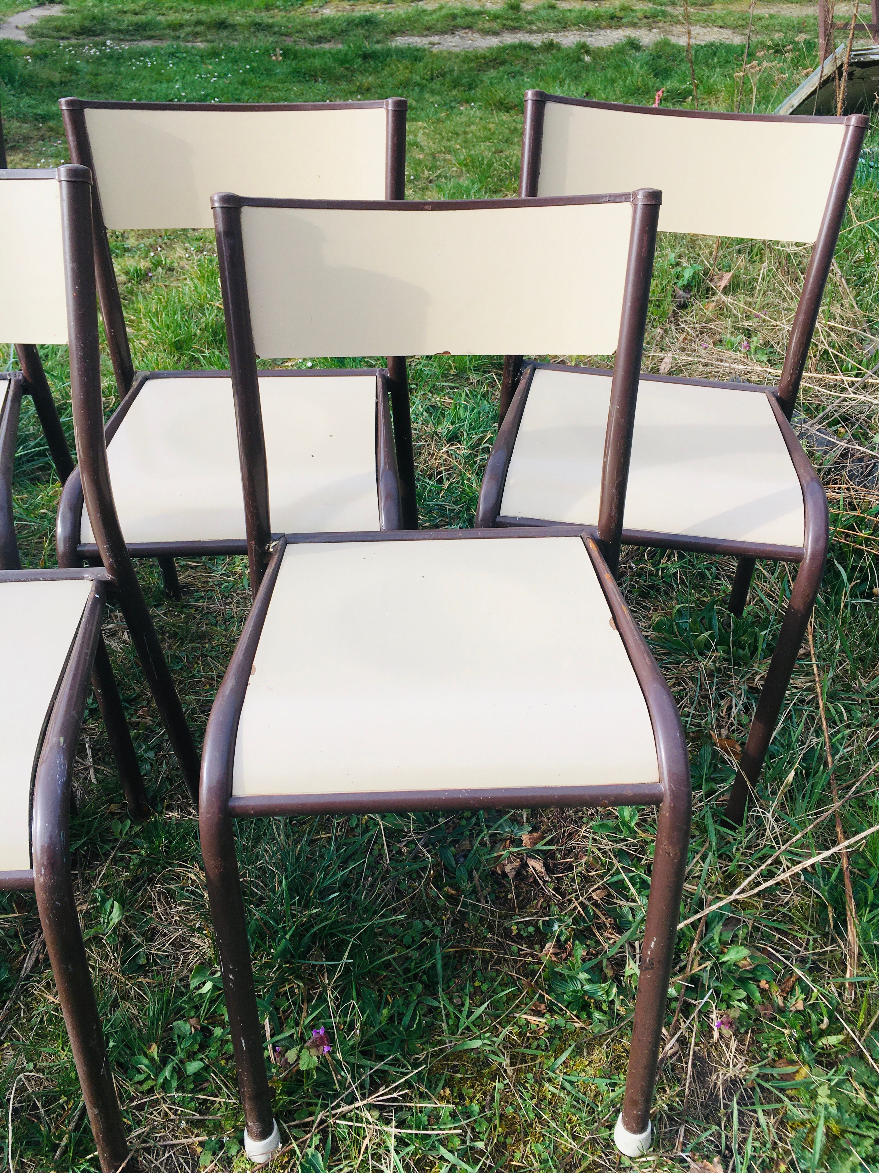 Lot de 10 chaises d'école années 70 blanc