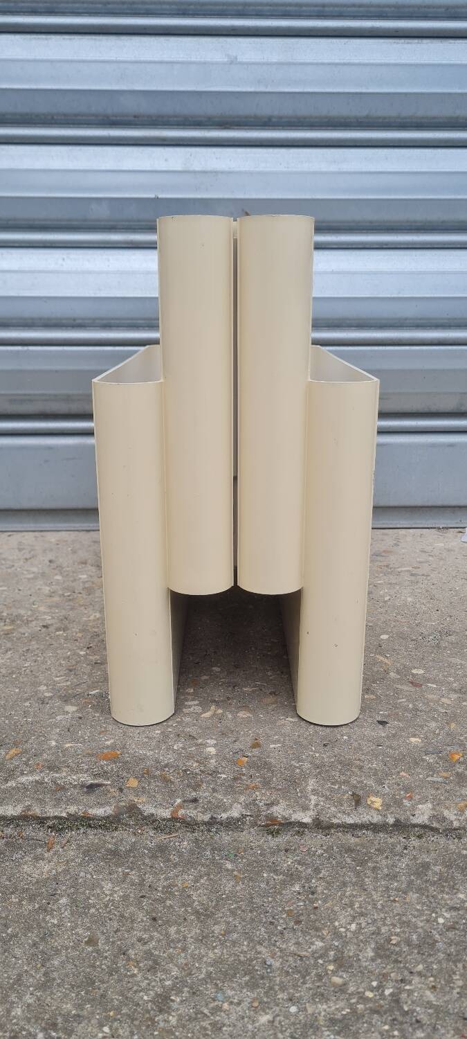 Door magazine by Giotto Stoppino for Kartell 1971