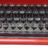 Olivetti oxford s writing machine red