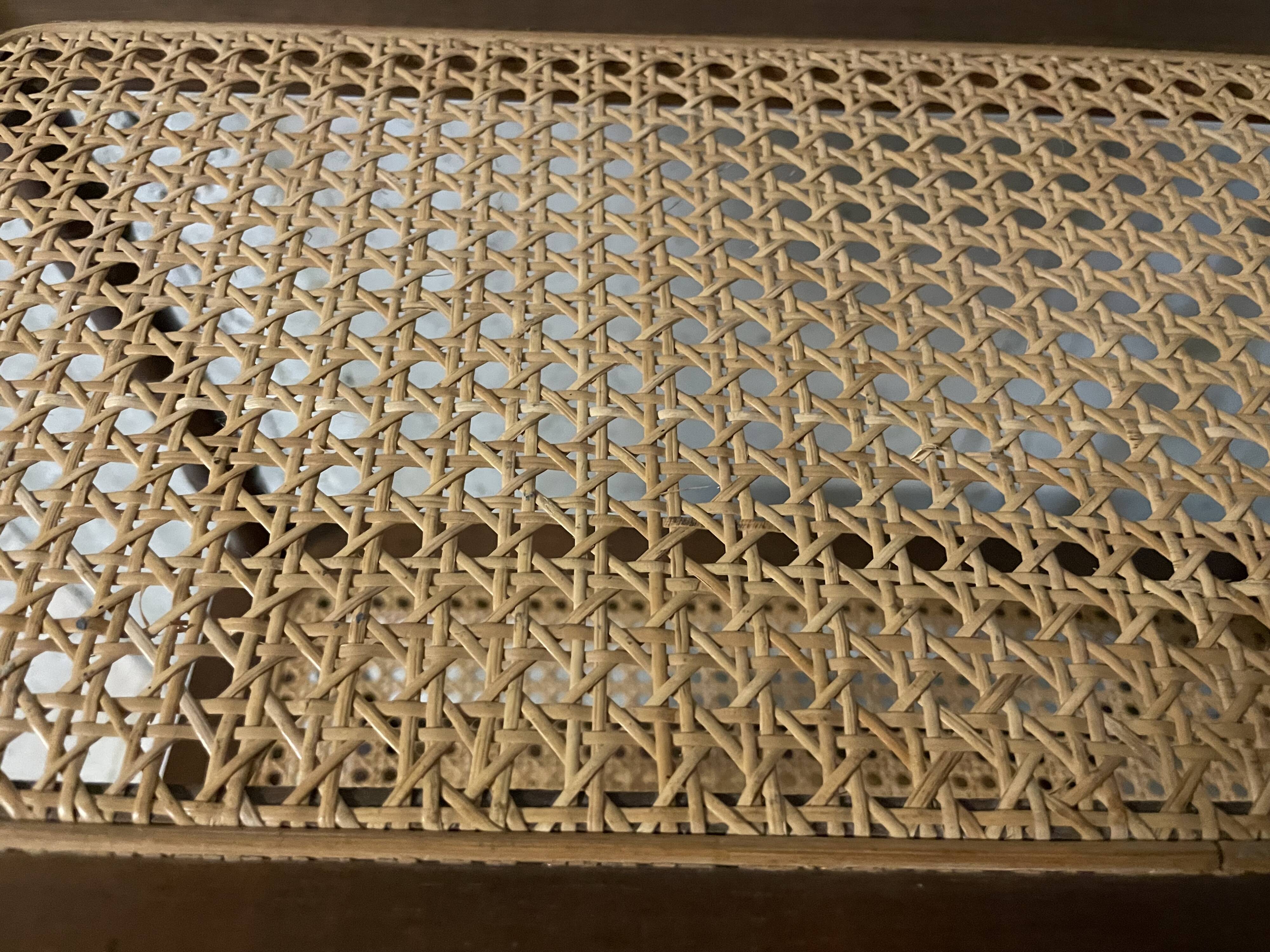 Etagère cannée