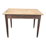 Farm table