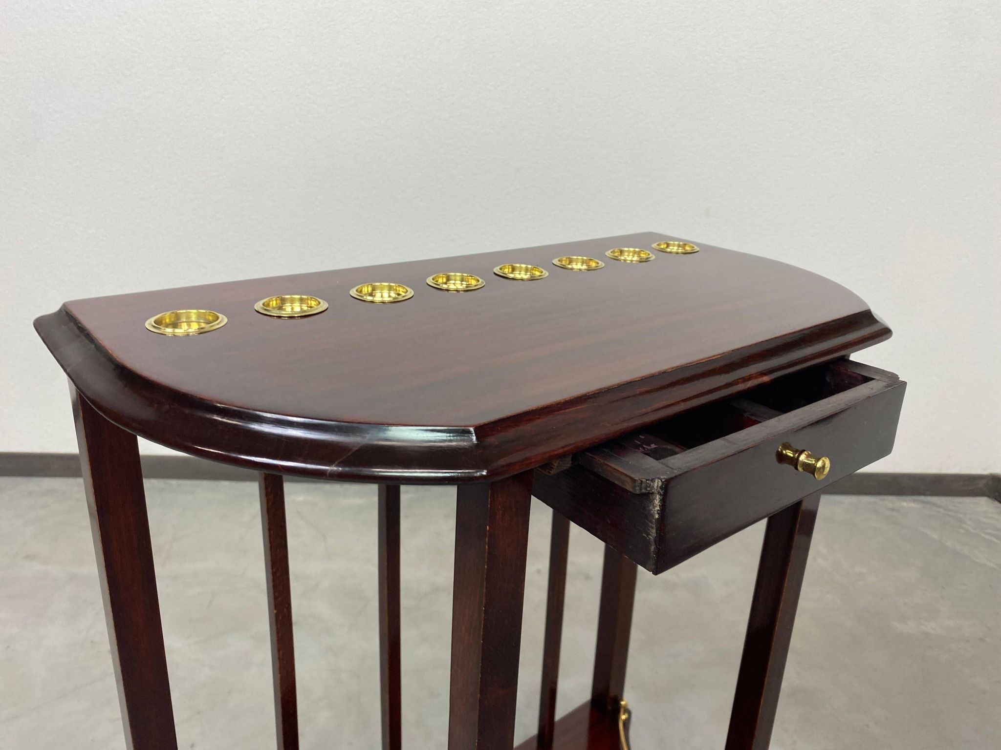 Table console extrêmement rare de la Sécession pour 8 bougies