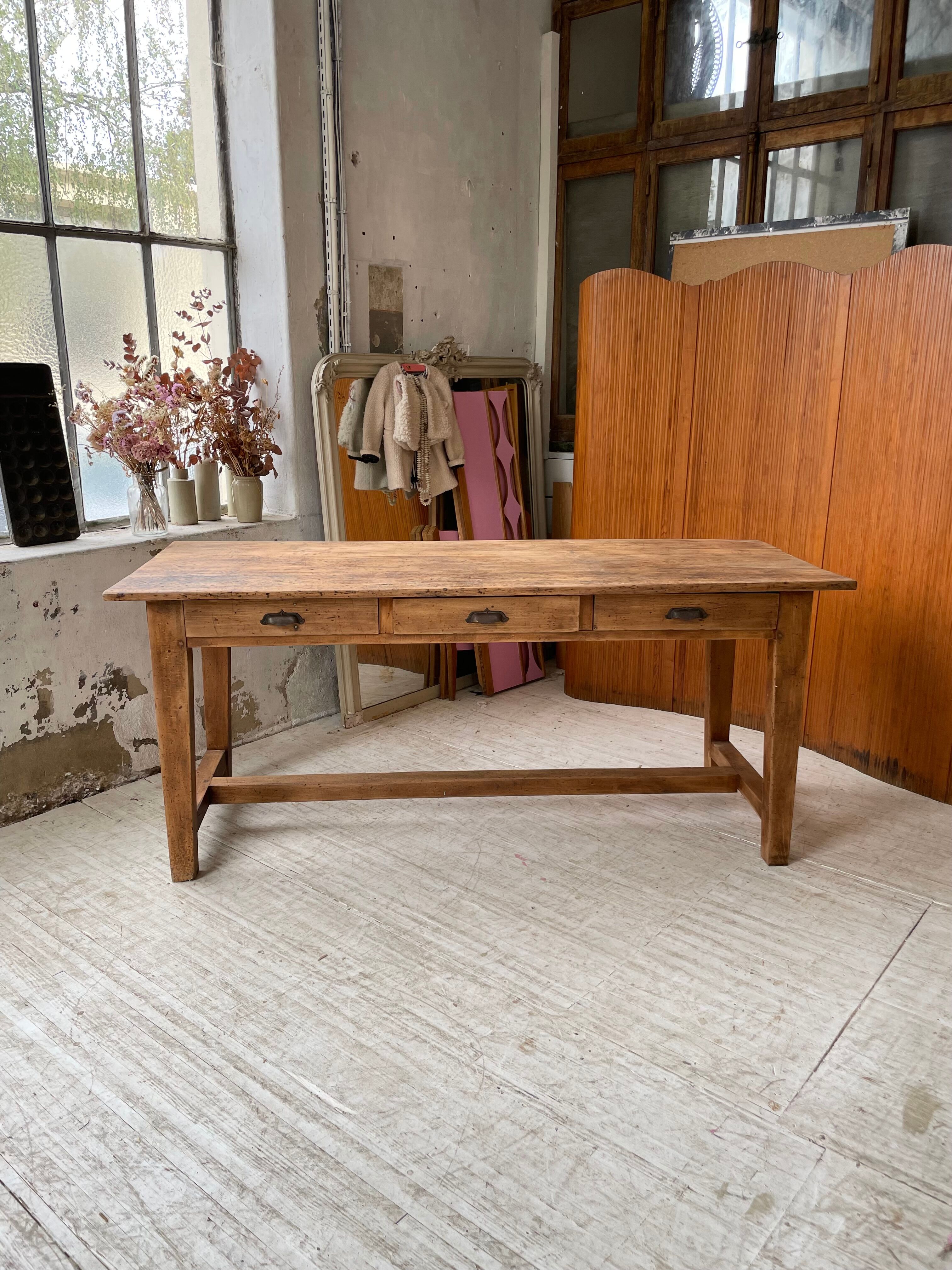 Oak island farmhouse table 2m
