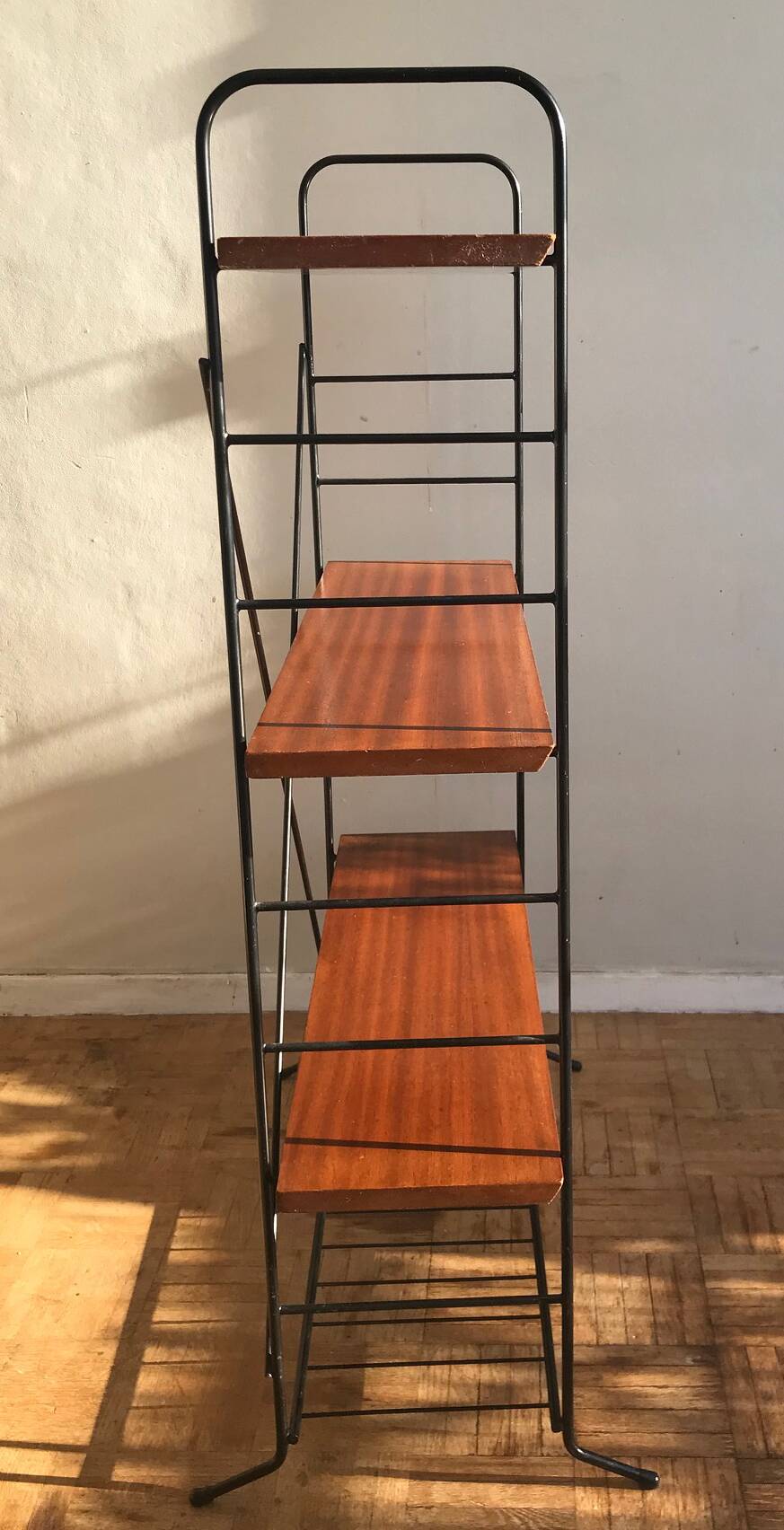 Modular shelf on legs - 1960