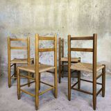 Lot de quatre chaises vintage