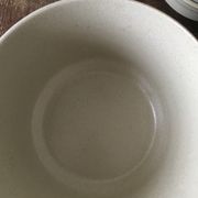 Salad bowl and 5 assorted hollow plates St-Amand Sologne