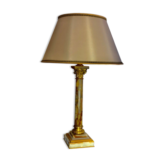 Lampe, colonne en onyx clair pied carré XX