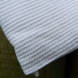 Old towel in white bee-niz cotton and red embroidery EM