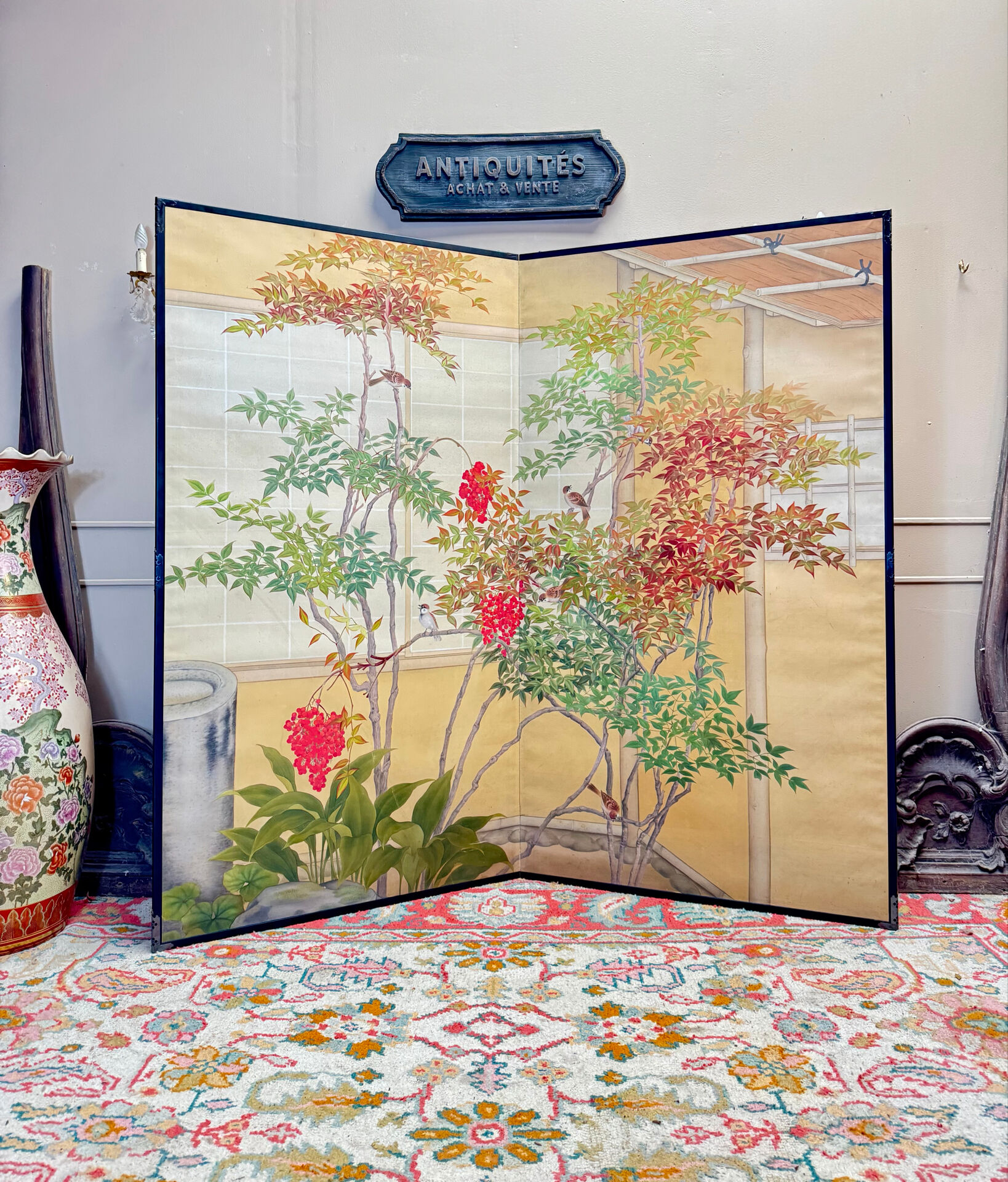 Two-panel screen with a decoration of plants and birds, Japan.