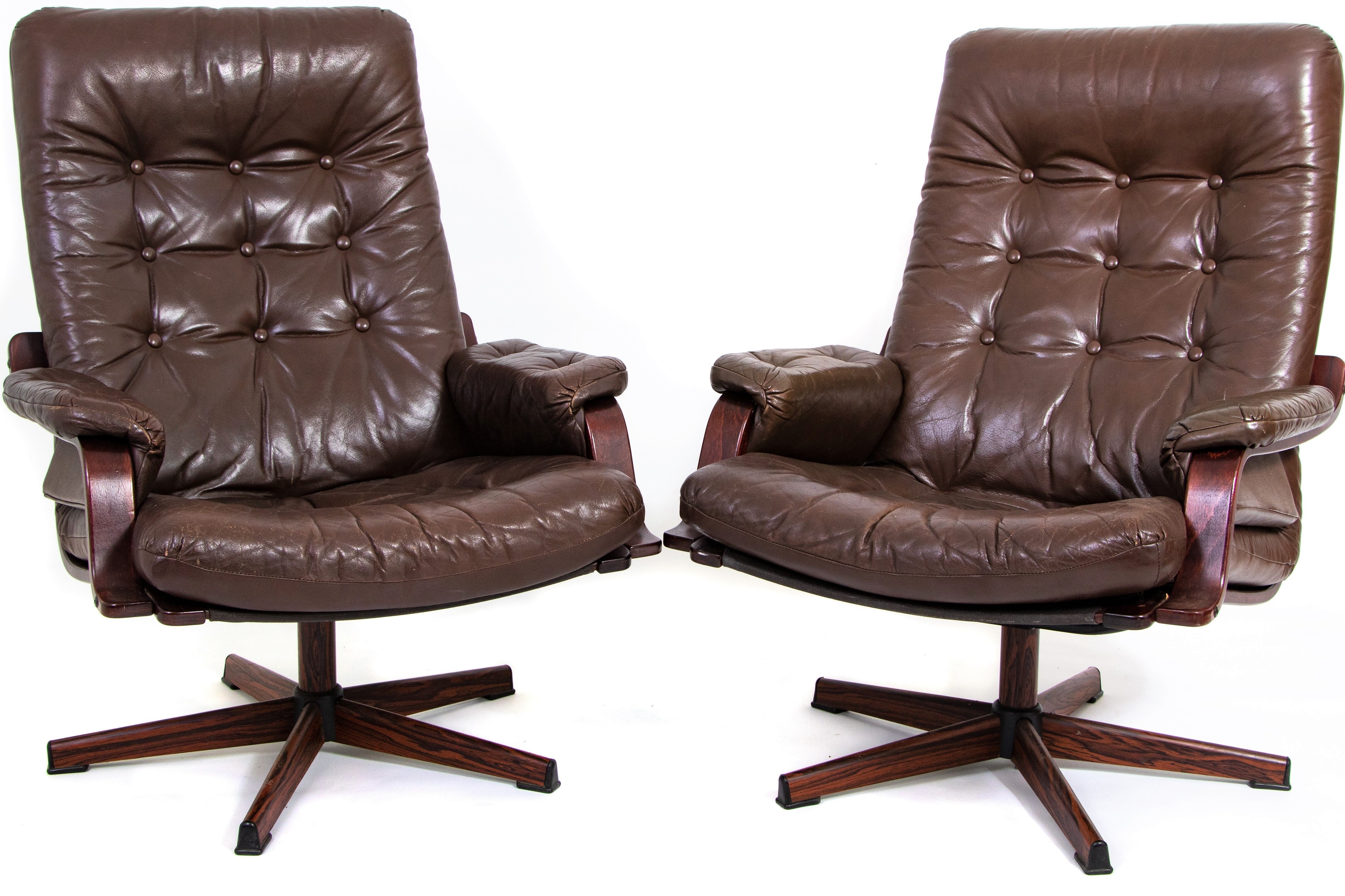 Pair of 2 Swedish swivel leather chairs