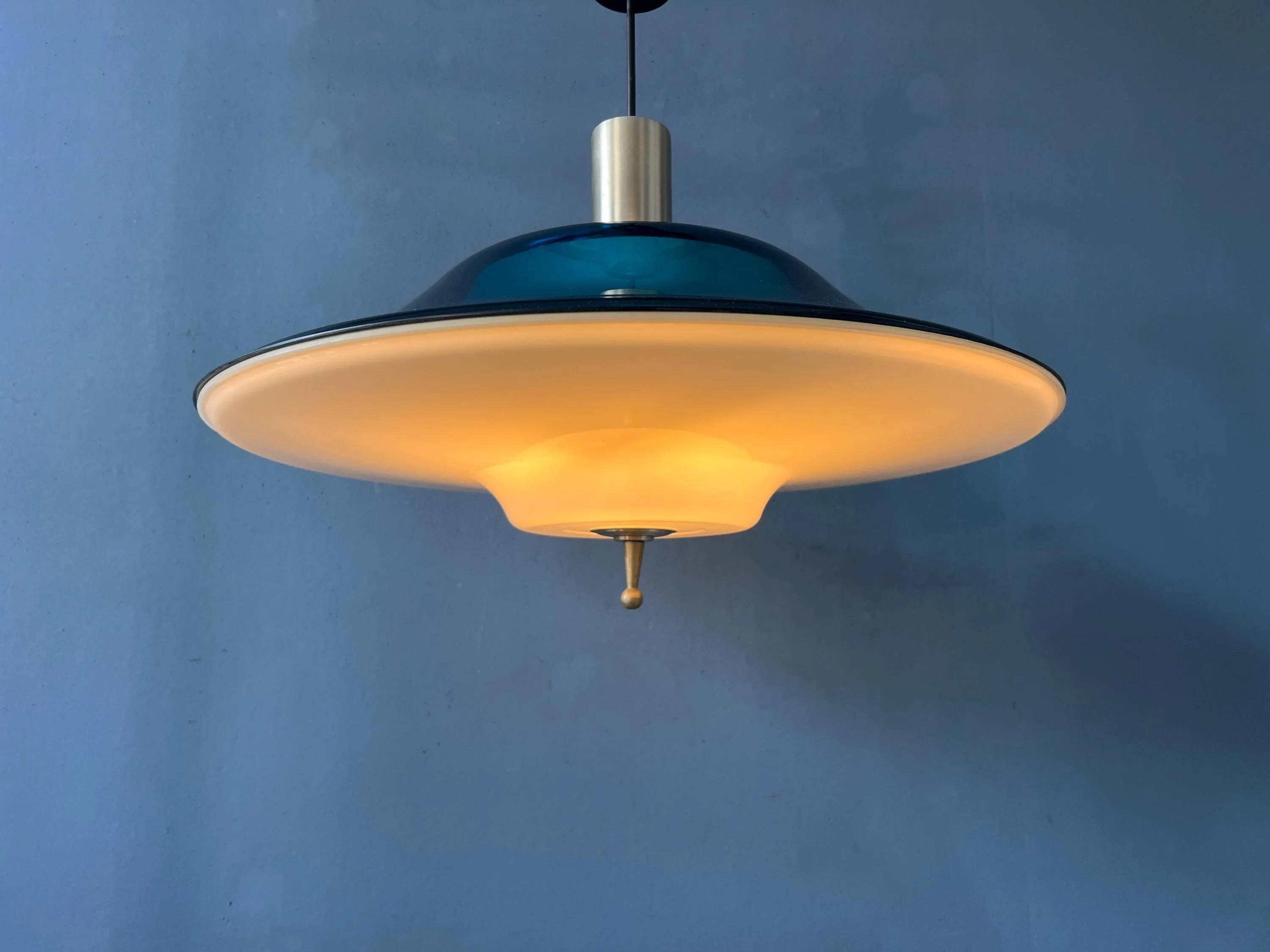 Suspension Space Age UFO blue flying saucer