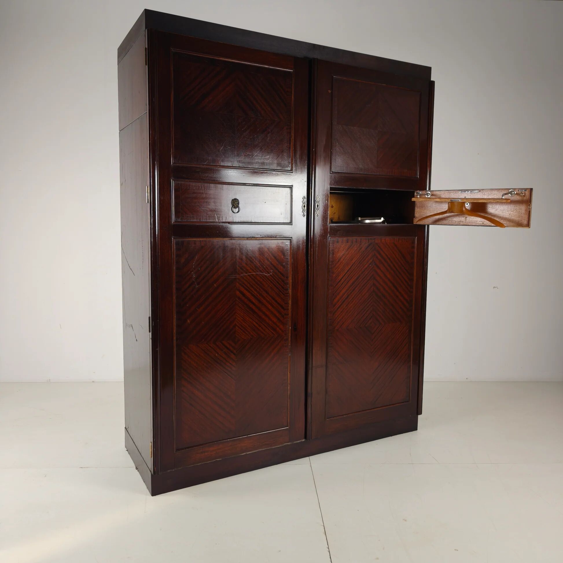 1920s Compactom Ltd gentleman’s wardrobe – fully fitted interior