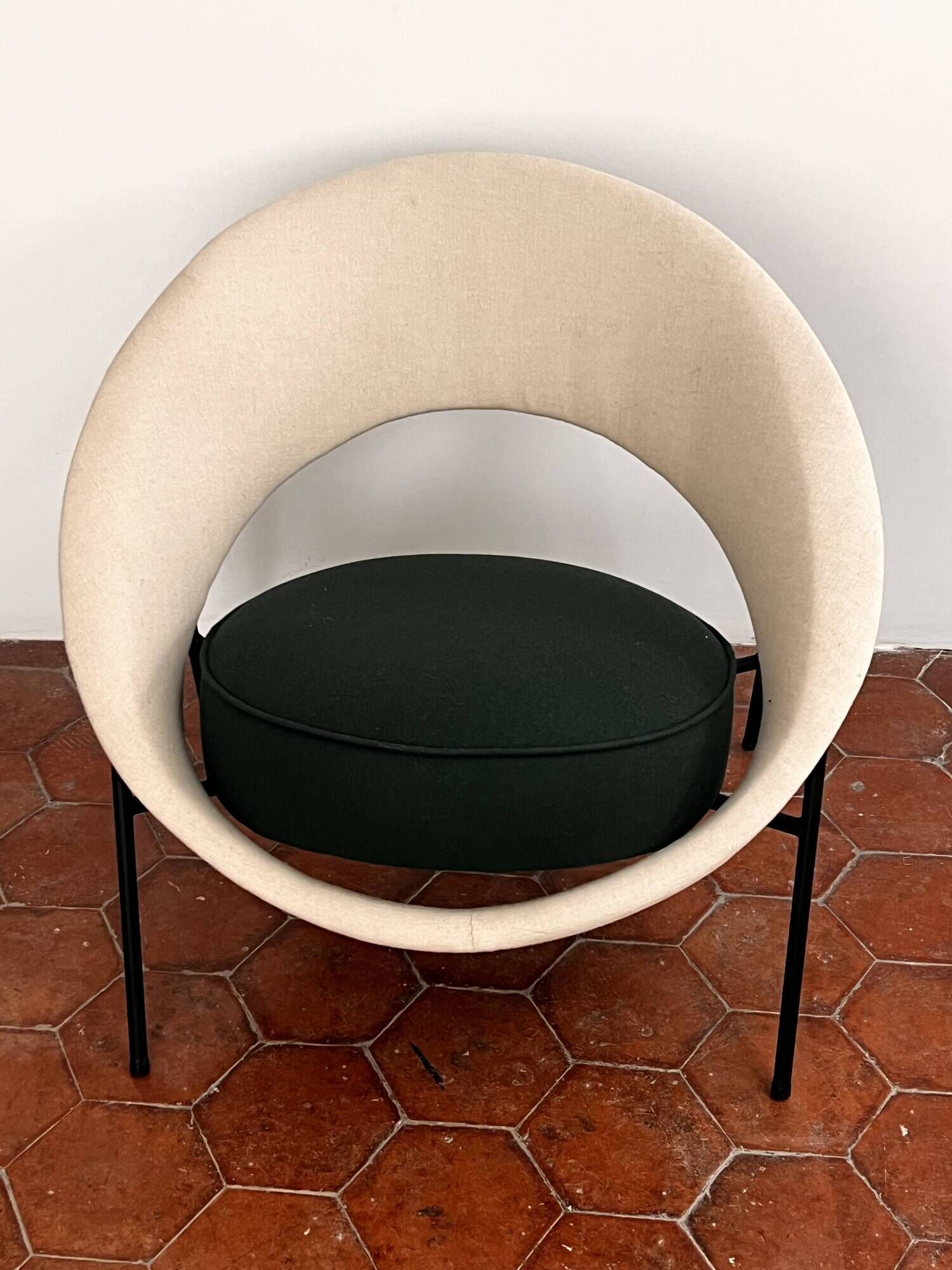 Saturn 44 Armchair
