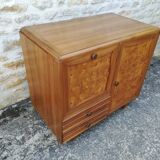 Walnut bar