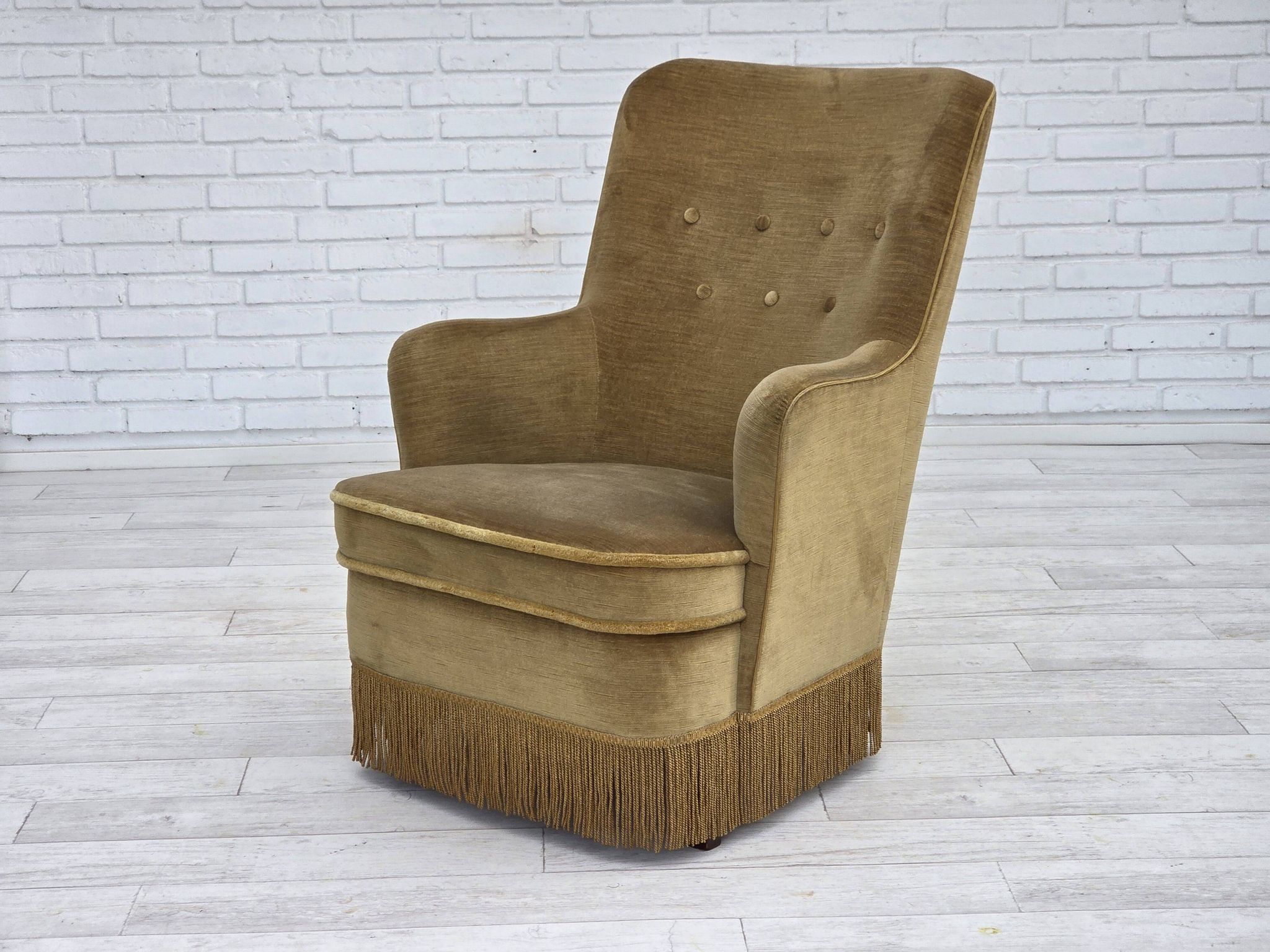 Fauteuil danois en velours vert, années 1970