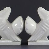 Manufacture de saint-clément, années 1930, paire de serre-livres figurant des pigeons.