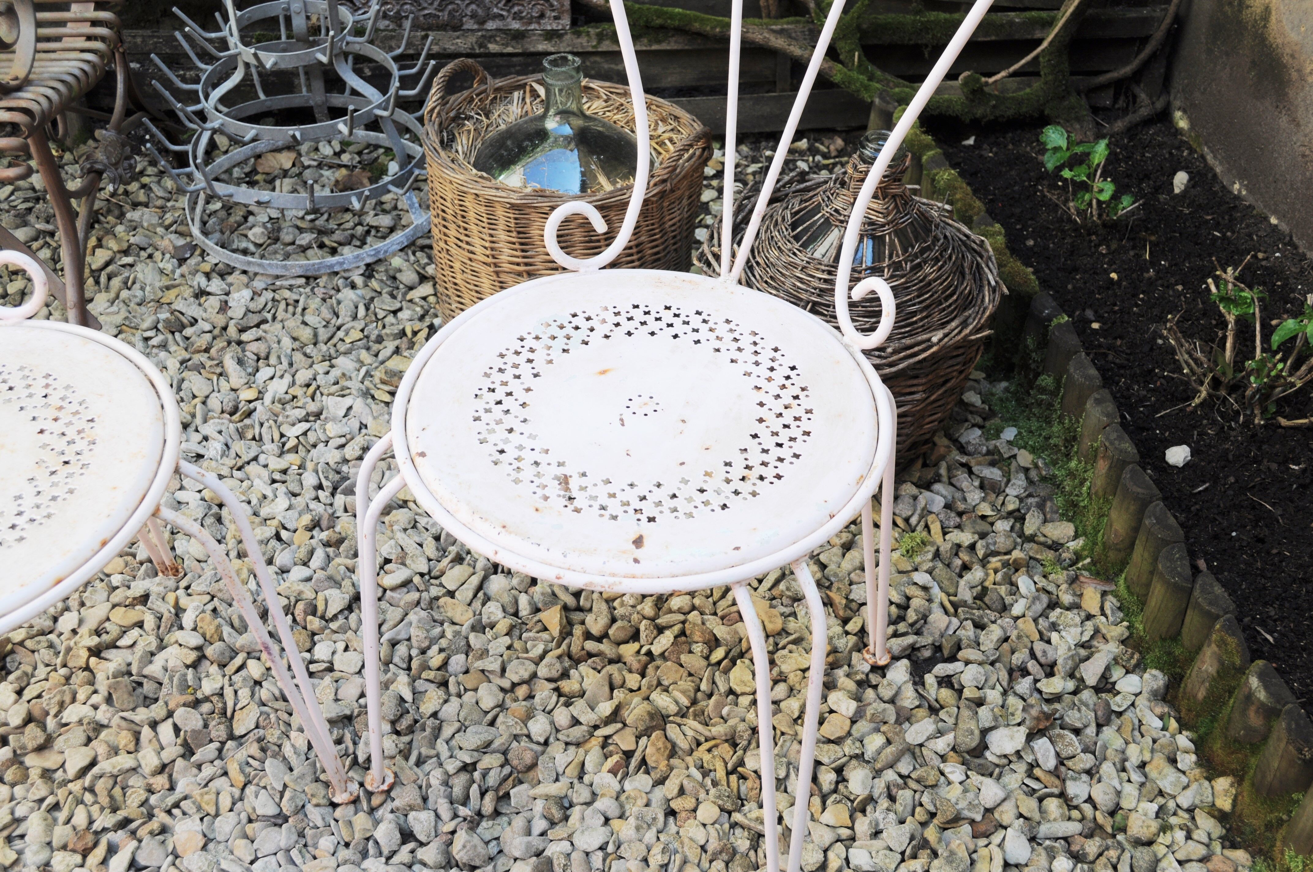 Pair of years 40-50 white metal garden chairs