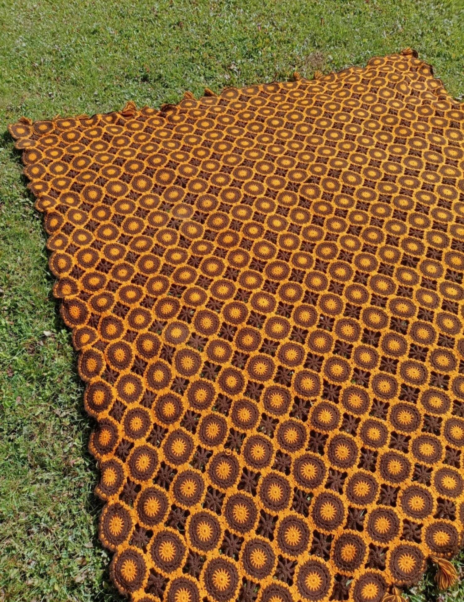 Bedspread/Decorative Throw 💐