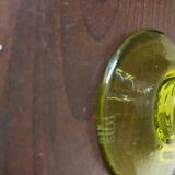 Bougeoir Biot en verre souffle a bulles tons vert anis avec anse