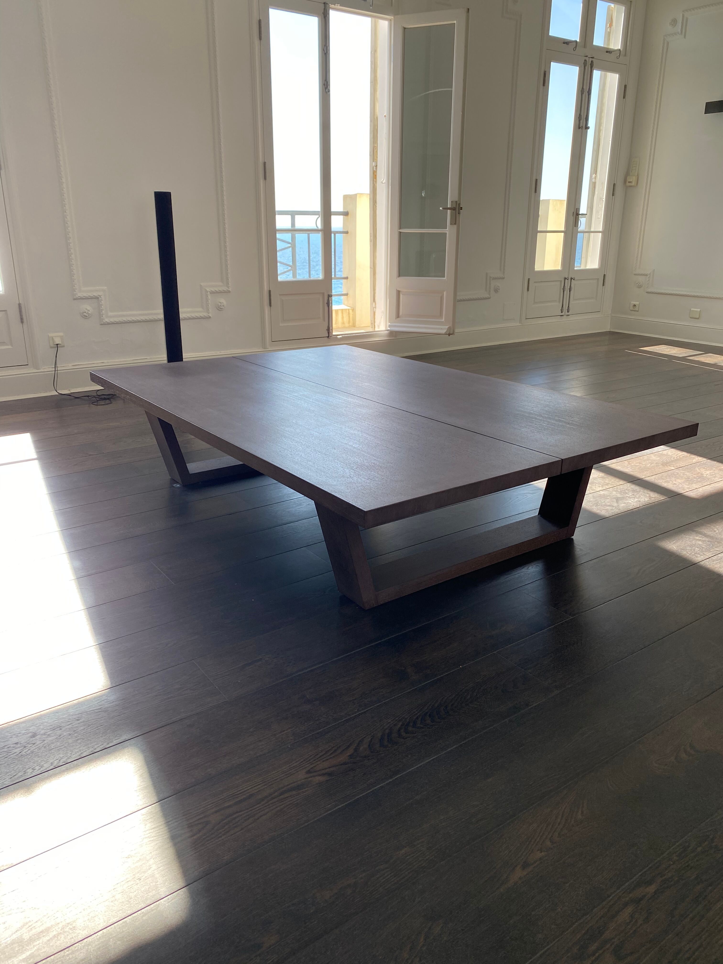 Design wooden coffee table