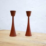 Paire de bougeoirs scandinaves vintage en teck