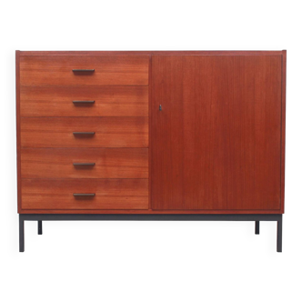 1960s sideboard in teak