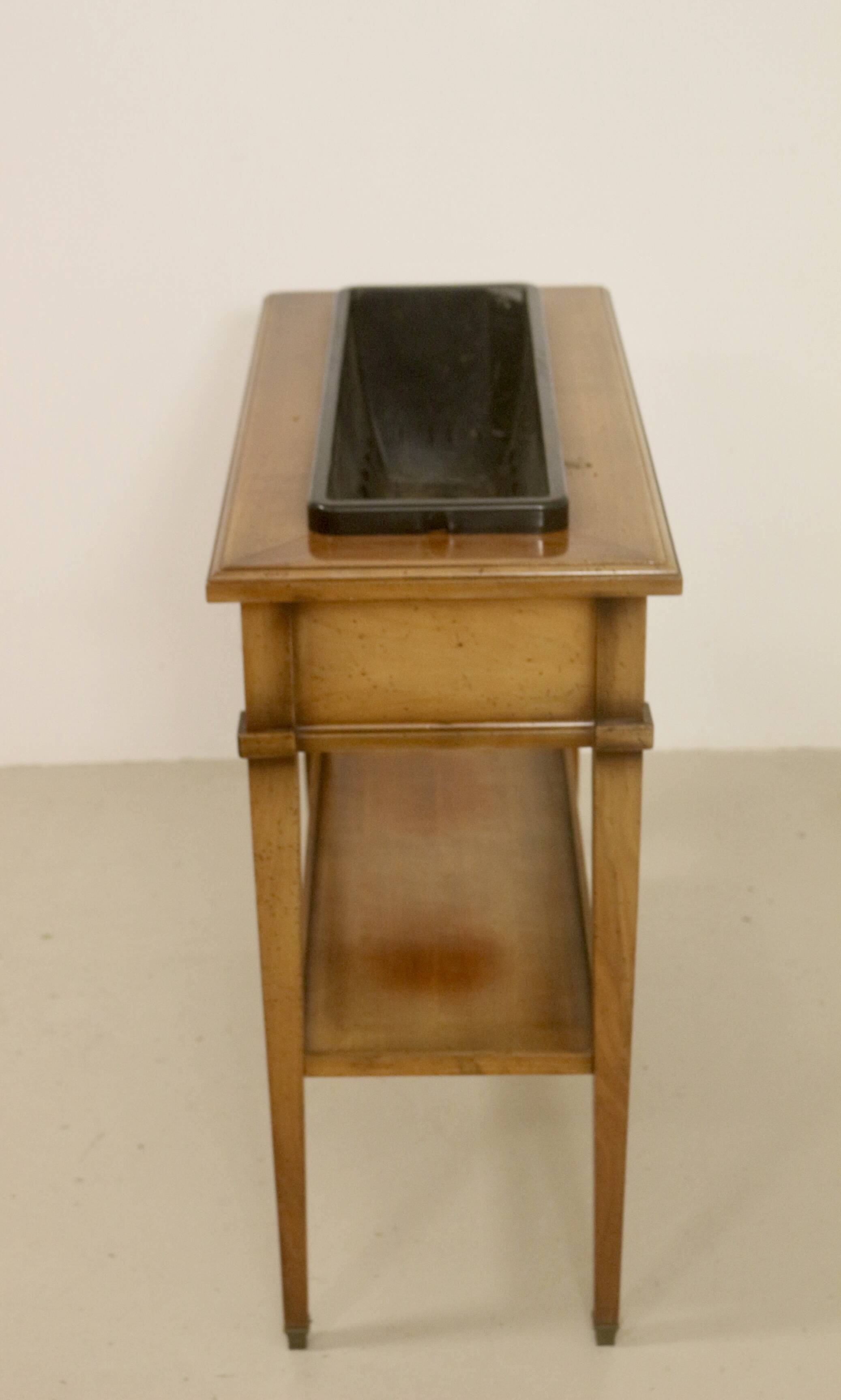 Indoor wooden planter. Ref blanchette