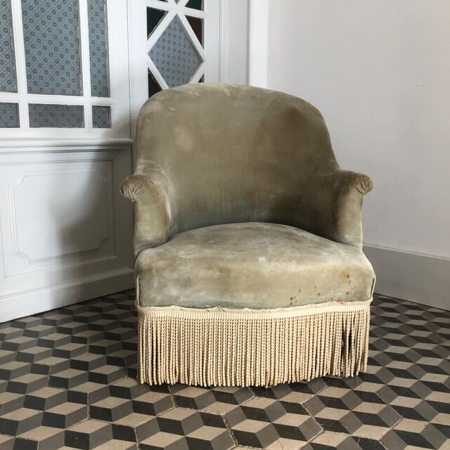 Green grey toad chair