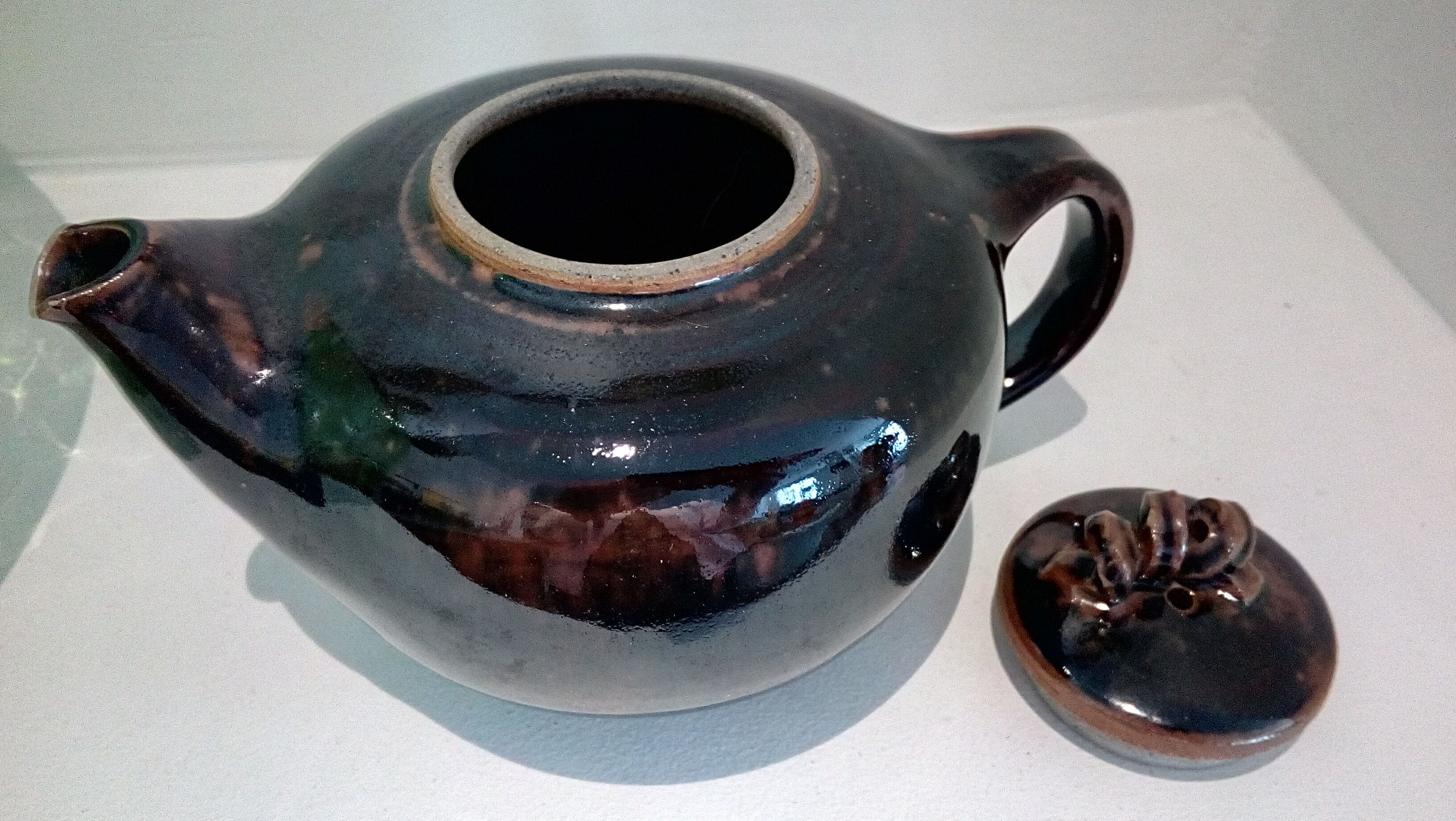 Enamelled sandstone teapot