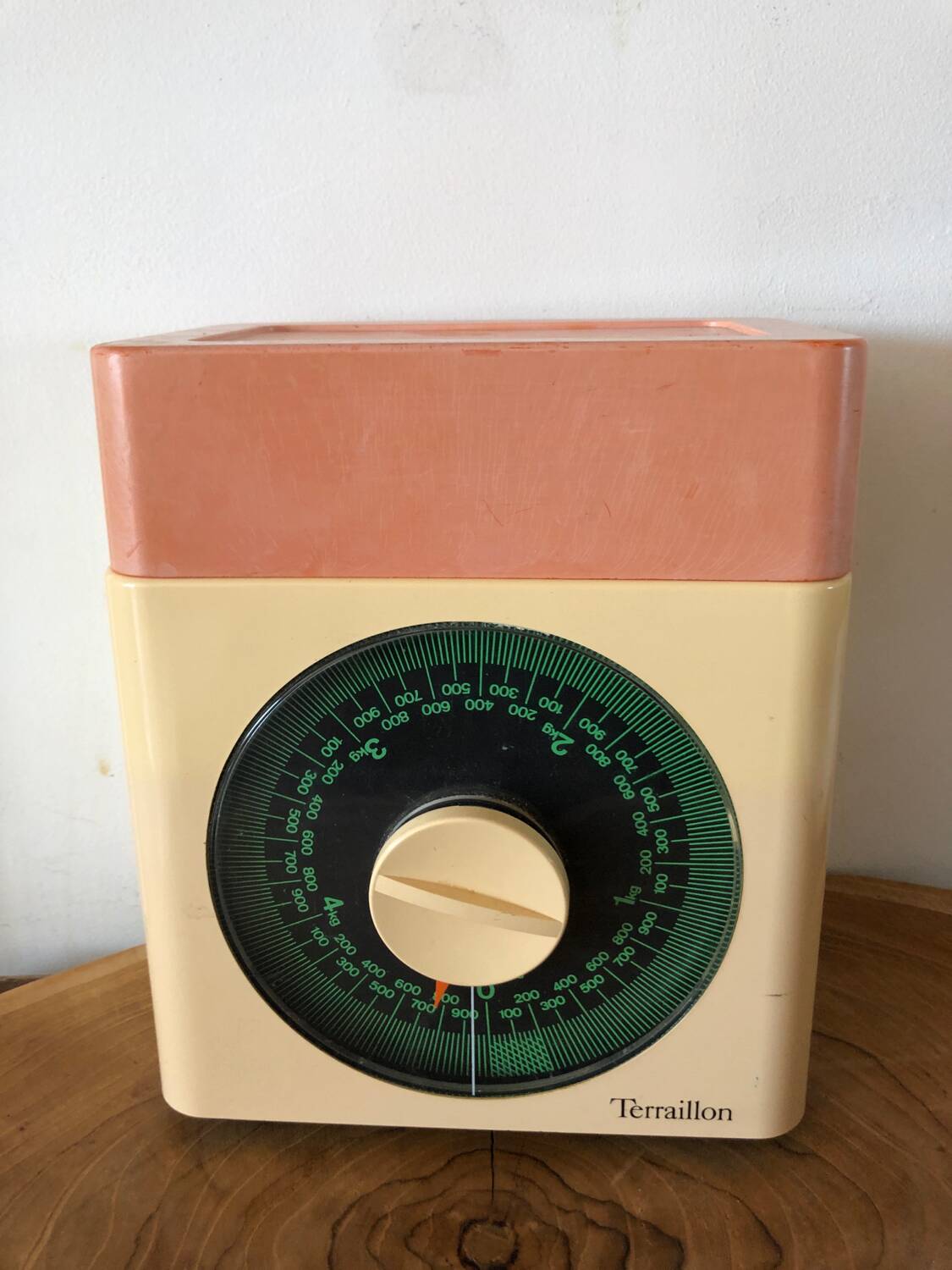 Vintage Terraillon scale