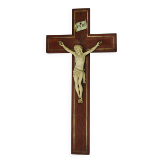Crucifix XIX éme bois laiton -christ sculpté