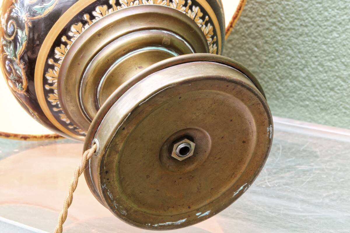 Gien lamp, brass and earthenware