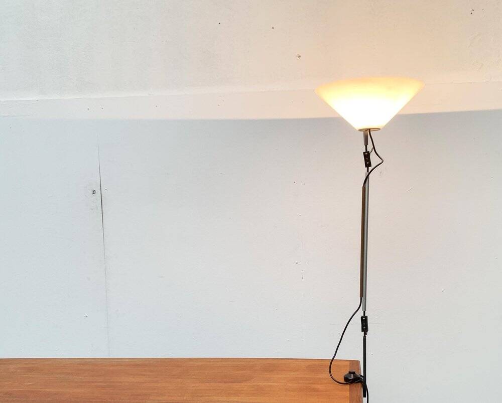 Postmodern Italian table lamp Aggregato by Enzo Mari & Giancarlo Fassina for Artemide, 1970s.