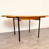 Dining table with system. Model TRC20 by Pierre Guariche for Huchers Minvielle ARP.